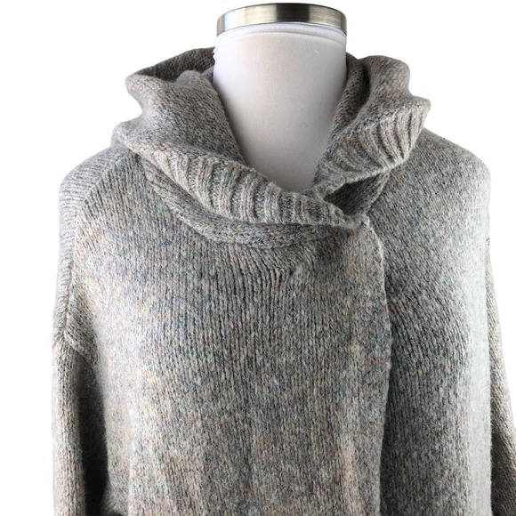 Free People Oversized Eyes on You Cardigan Melange Oatmeal Hooded Size Small - Picture 8 of 11